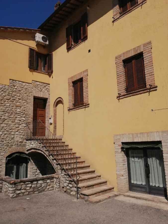 Sulle Orme Di Francesco Appartamento Blu Bastia Umbra Exteriér fotografie